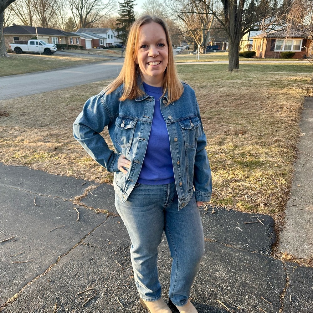 Meet your Posher, Stacy